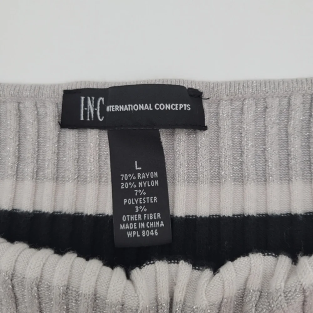 INC‎ Vibrant andMetallic Long Sleeve Sweater Block Colar Sz L